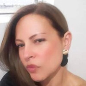 maturelivesexcams.com NURIEL_SANZ livesex profile in mature cams