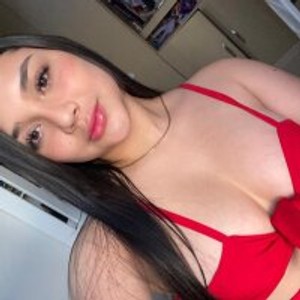 girlsupnorth.com Gio-Love livesex profile in squirt cams