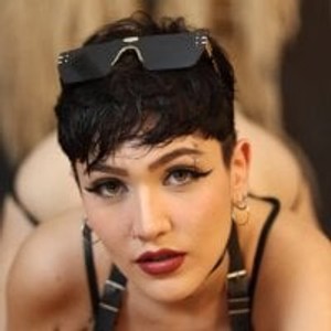 sexcityguide.com minniemoonx livesex profile in tomboy cams