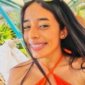 tifannypink24 webcam profile - Colombian