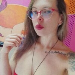 girlsupnorth.com charlotterilley_ livesex profile in bigclit cams