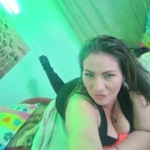 livesex.fan valentinatai3 livesex profile in public cams