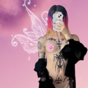 pornos.live LeaLovemoon livesex profile in tattoos cams