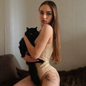 sleekcams.com BelliniSim livesex profile in ts cams