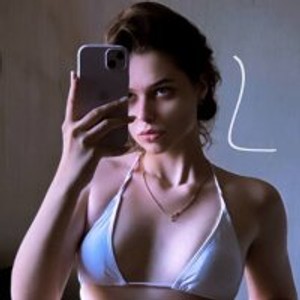 girlsupnorth.com NoahVia livesex profile in small tits cams