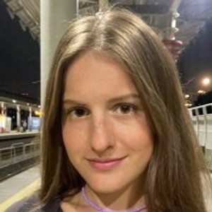 pornos.live MarthaYoung livesex profile in asmr cams