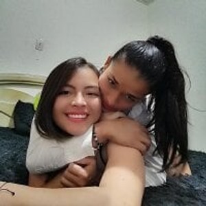 girlsupnorth.com catalinapretyy livesex profile in Housewives cams