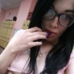 free6cams.com katiealmas24 livesex profile in bedroom cams