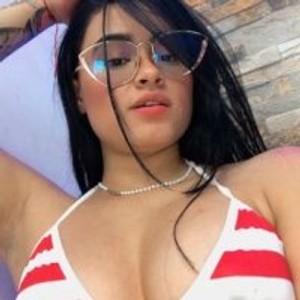 girlsupnorth.com SabrinaCooper1 livesex profile in facesitting cams