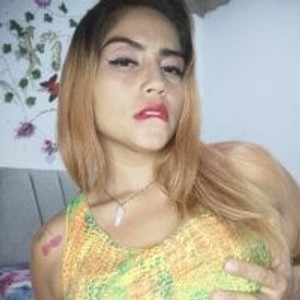 livesexr.com Cherry_Hot23 livesex profile in bigclit cams