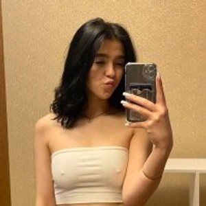 sleekcams.com LacyRyder livesex profile in lovense cams