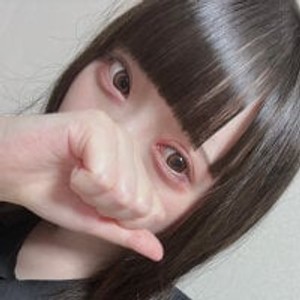 x--Miu--x webcam profile pic