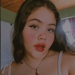 Emma_Roy_ webcam profile pic
