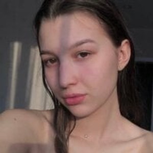 livesex.fan EmilySmithhhh livesex profile in kind cams