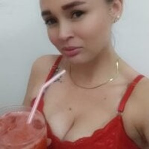 girlsupnorth.com Daniela_princess livesex profile in housewives cams