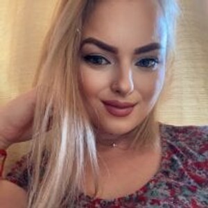 girlsupnorth.com Erryka livesex profile in sexy cams