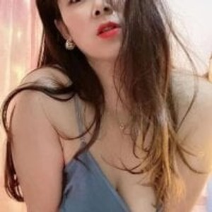 sexcityguide.com Kiki_169 livesex profile in interactivetoy cams