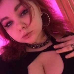 girlsupnorth.com EliseAdams livesex profile in Teen cams