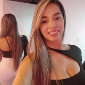 elivecams.com xamaysmith_ livesex profile in dildo cams