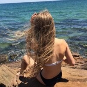 sleekcams.com lana_leee_ livesex profile in ts cams