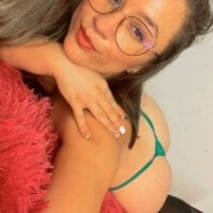 sexcityguide.com Dannahott29 livesex profile in pussy cams