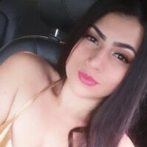 girlsupnorth.com Gia_M livesex profile in desi cams