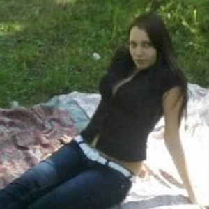 livesex.fan ReginaDesire livesex profile in girls cams