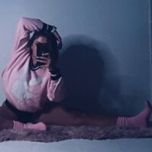 netcams24.com goddessblair livesex profile in orgasm cams