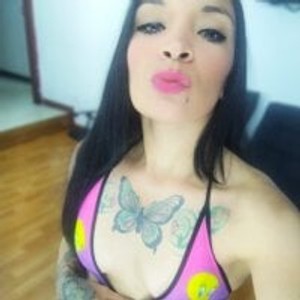 onaircams.com nicollesapohire livesex profile in shower cams