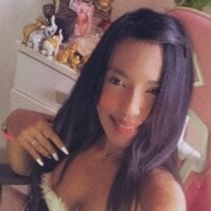 sleekcams.com luna6668 livesex profile in milf cams