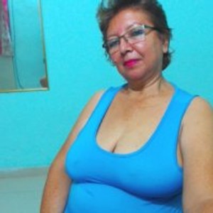 sleekcams.com Andrea_Mature livesex profile in recordablepublic cams