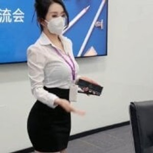 Mono-Stewardesss webcam profile