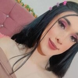 Bella_Emmy webcam profile