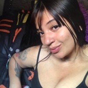 livesexr.com angelie_3 livesex profile in bigclit cams