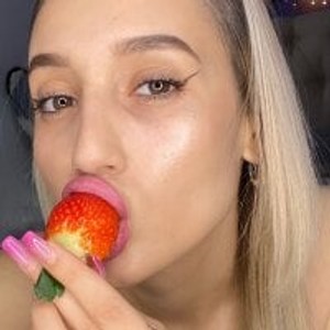 NatalyaMoon webcam profile