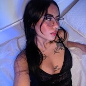 sexcityguide.com imfreyjau livesex profile in tattoos cams