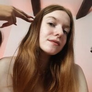 girlsupnorth.com CassieJuice livesex profile in hairy cams