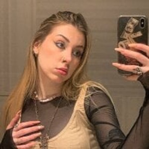 6livesex.com JudaLoot livesex profile in striptease cams