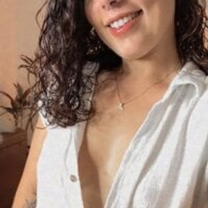 laralion webcam profile - Brazilian