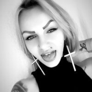 stripchat Mikyy203 Live Webcam Featured On rudecam.live