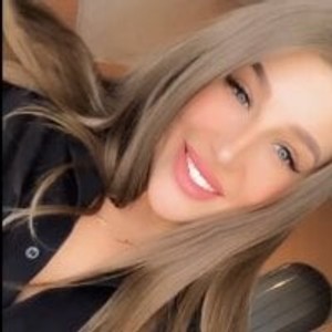 bestlivesexchat.com EvaMalies livesex profile in cum cams