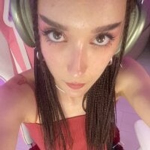 dora_schmidtz webcam profile