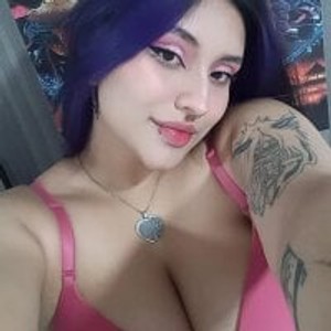 cheapadultsexcams.com sofiixx_cute livesex profile in striptease cams