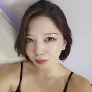 sexcityguide.com YumeQusona livesex profile in asmr cams