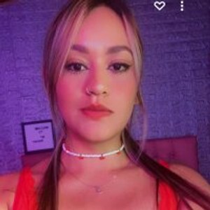 stripchat NAHIIAN_ Live Webcam Featured On free6cams.com