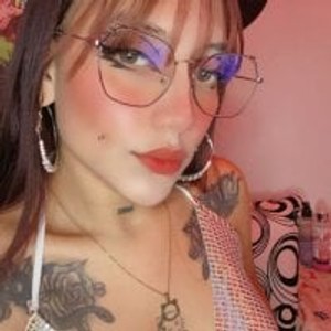 elivecams.com chleo_kitty1 livesex profile in glamour cams