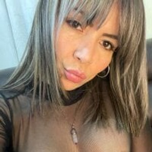 julia_wine profile pic from Stripchat