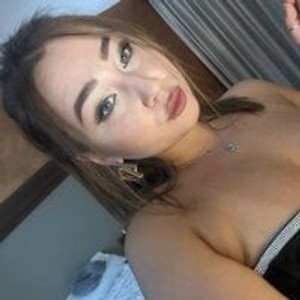 emilia_murr webcam profile pic