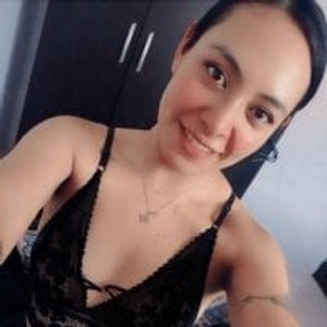 sexcityguide.com MIICHELLE_ROSE livesex profile in spank cams