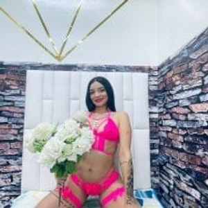 girlsupnorth.com charlotte_queen18 livesex profile in erotic cams